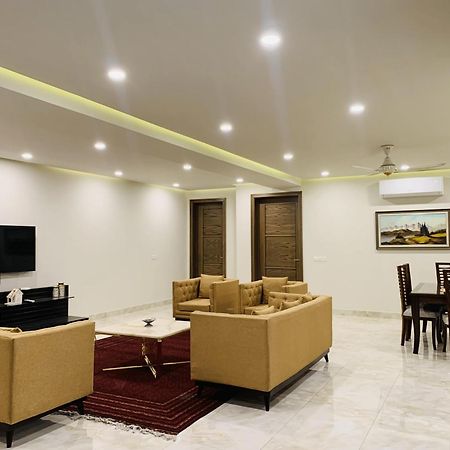 Sigma Lodge Исламабад Экстерьер фото